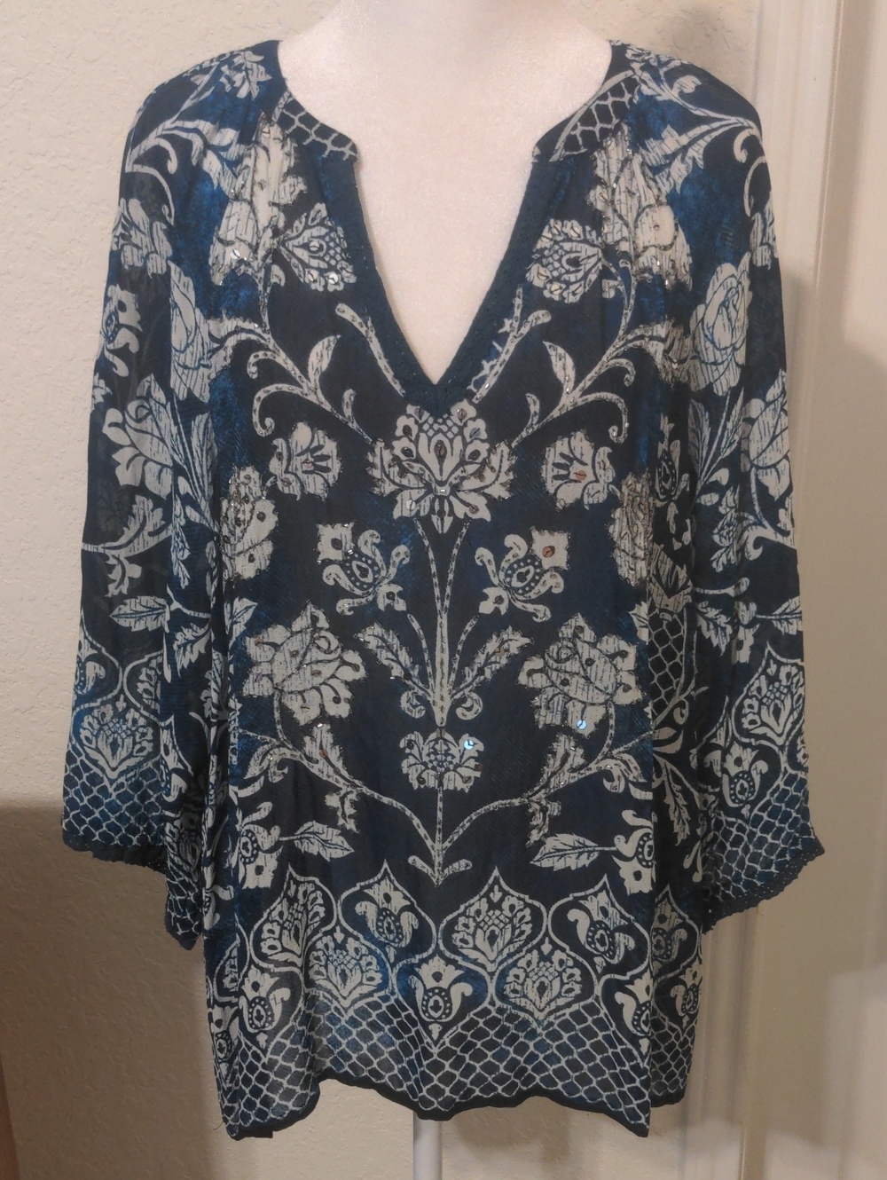 Bila Blue & White Sheer Floral Sequin Long Sleeve V-neck Blouse Size L